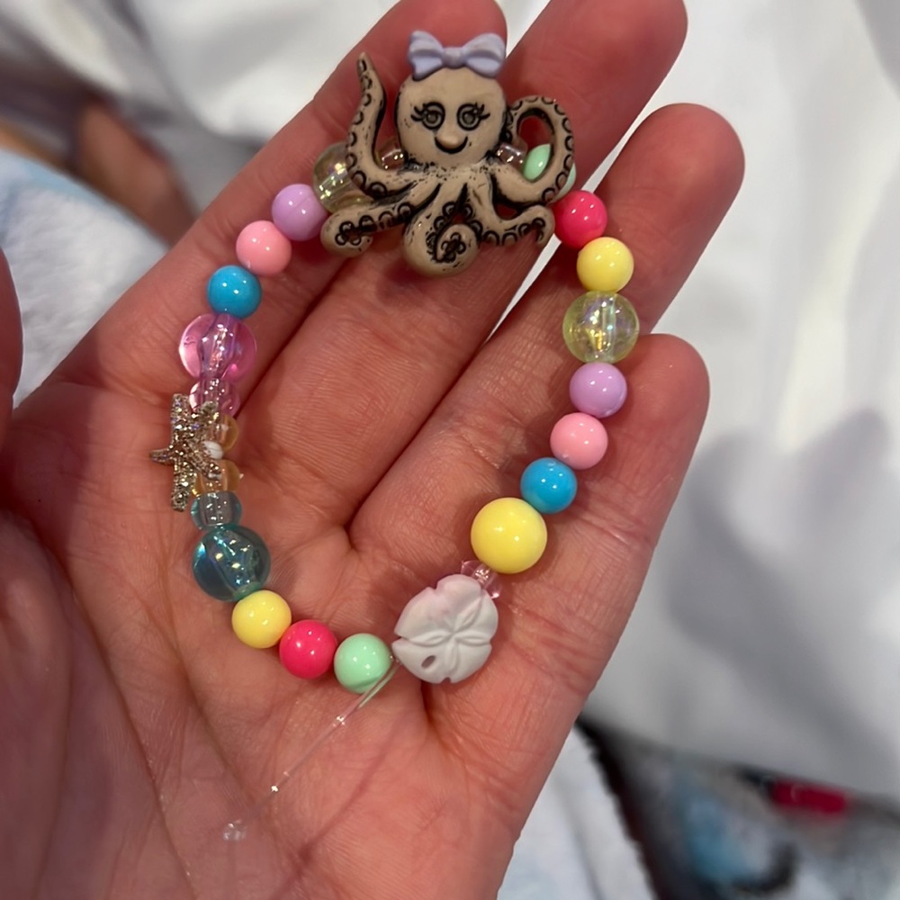 Cute octopus beaded bracelet